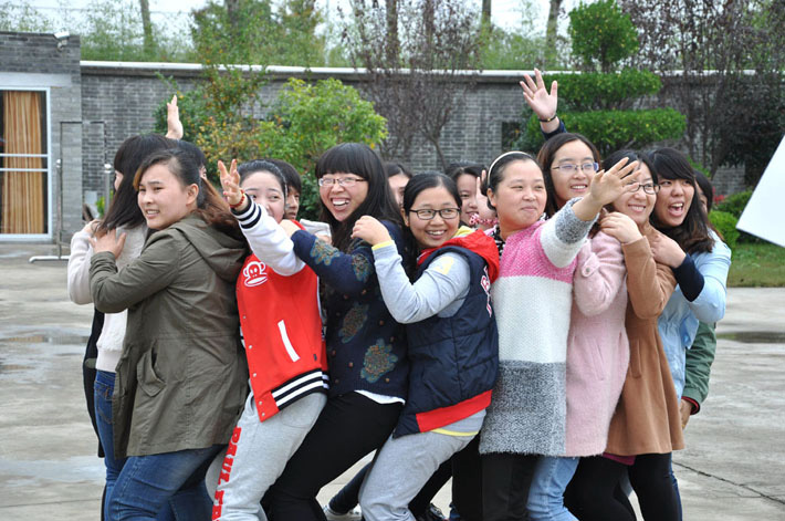 熱烈慶祝鹽城思科2014年Q3季度優(yōu)秀員工表彰大會圓滿舉行！